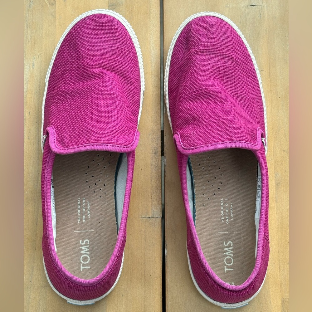 TOMS Raspberry Magenta Pink Woven Slip On Shoes Loafers - Picture 3 of 7